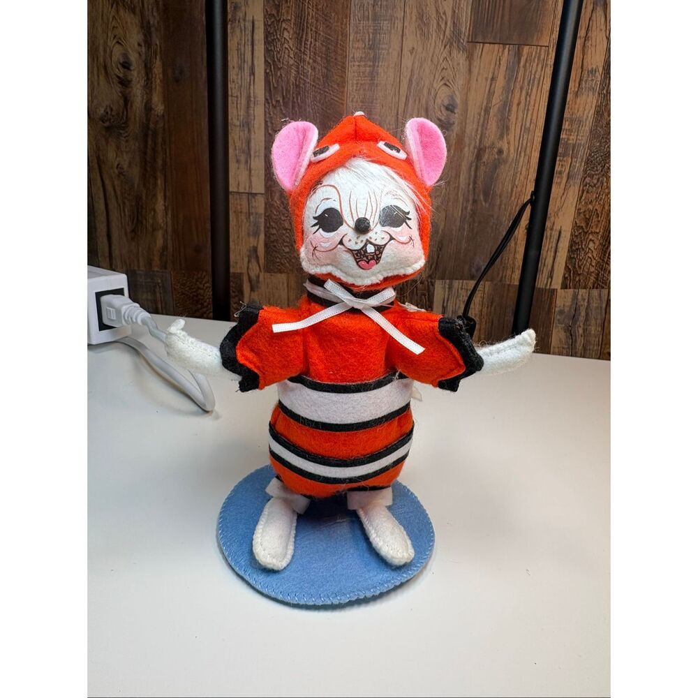Annalee Mouse Nemo fish nwt